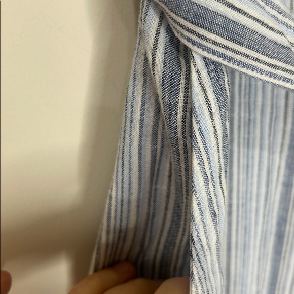 NWOT CLOTH & STONE Linen Blend Raw Hem Cropped Pants Blue Stripe Size Small - Picture 6 of 15